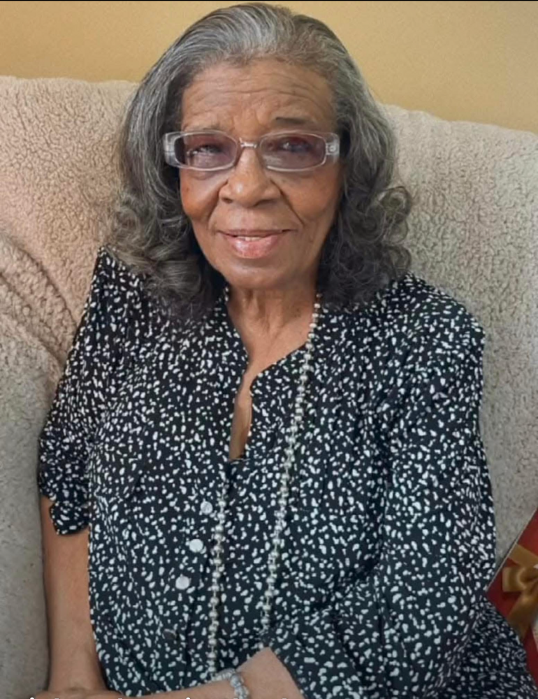 Dr Mary Carter